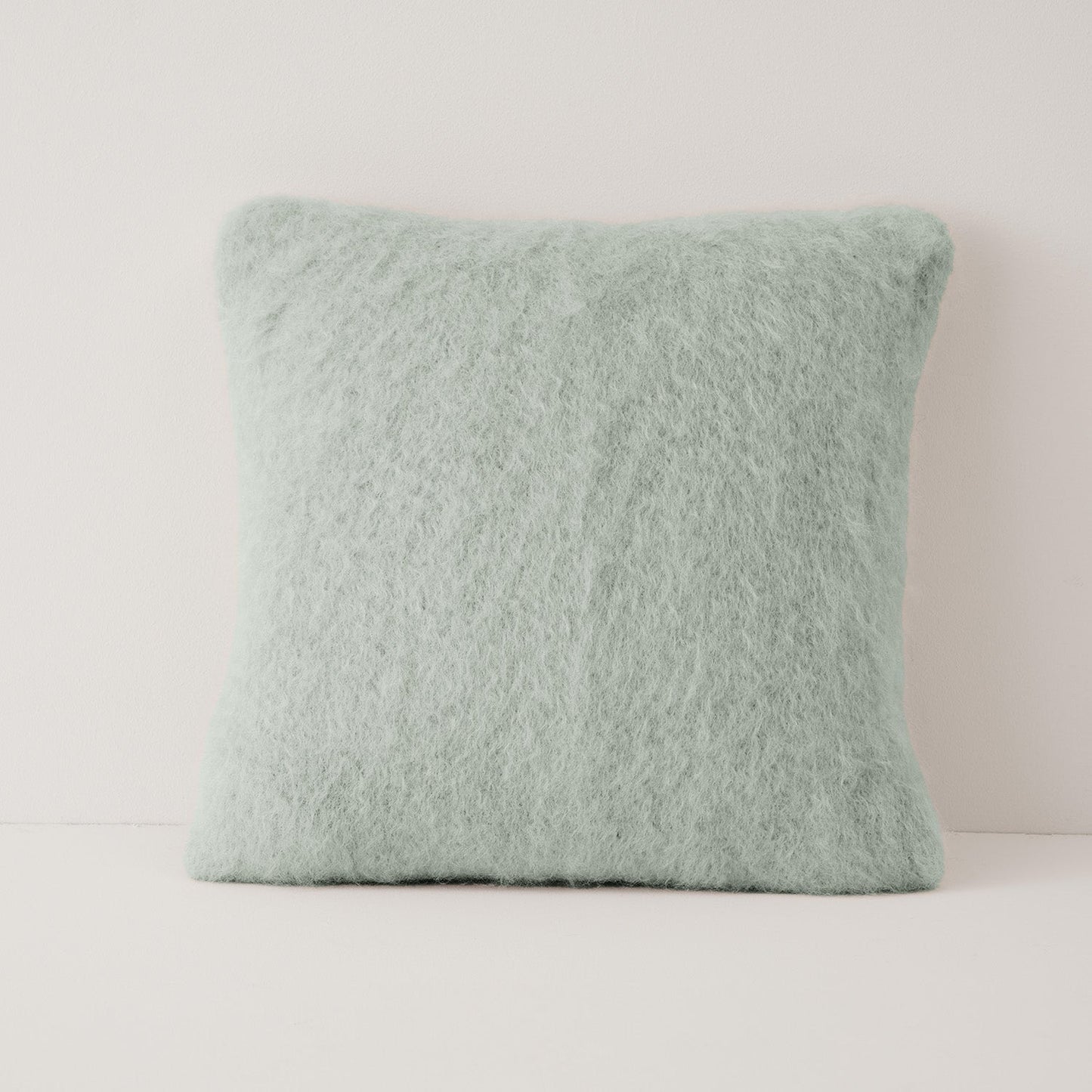 Lisos Cushion Cover