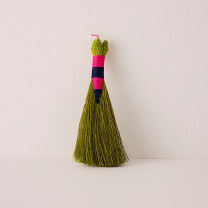 Sipho Whisk Broom