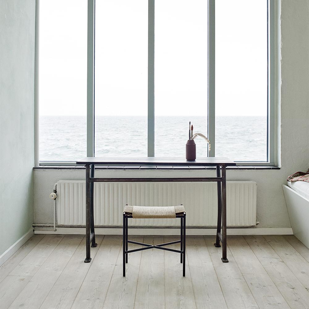 Vent stool