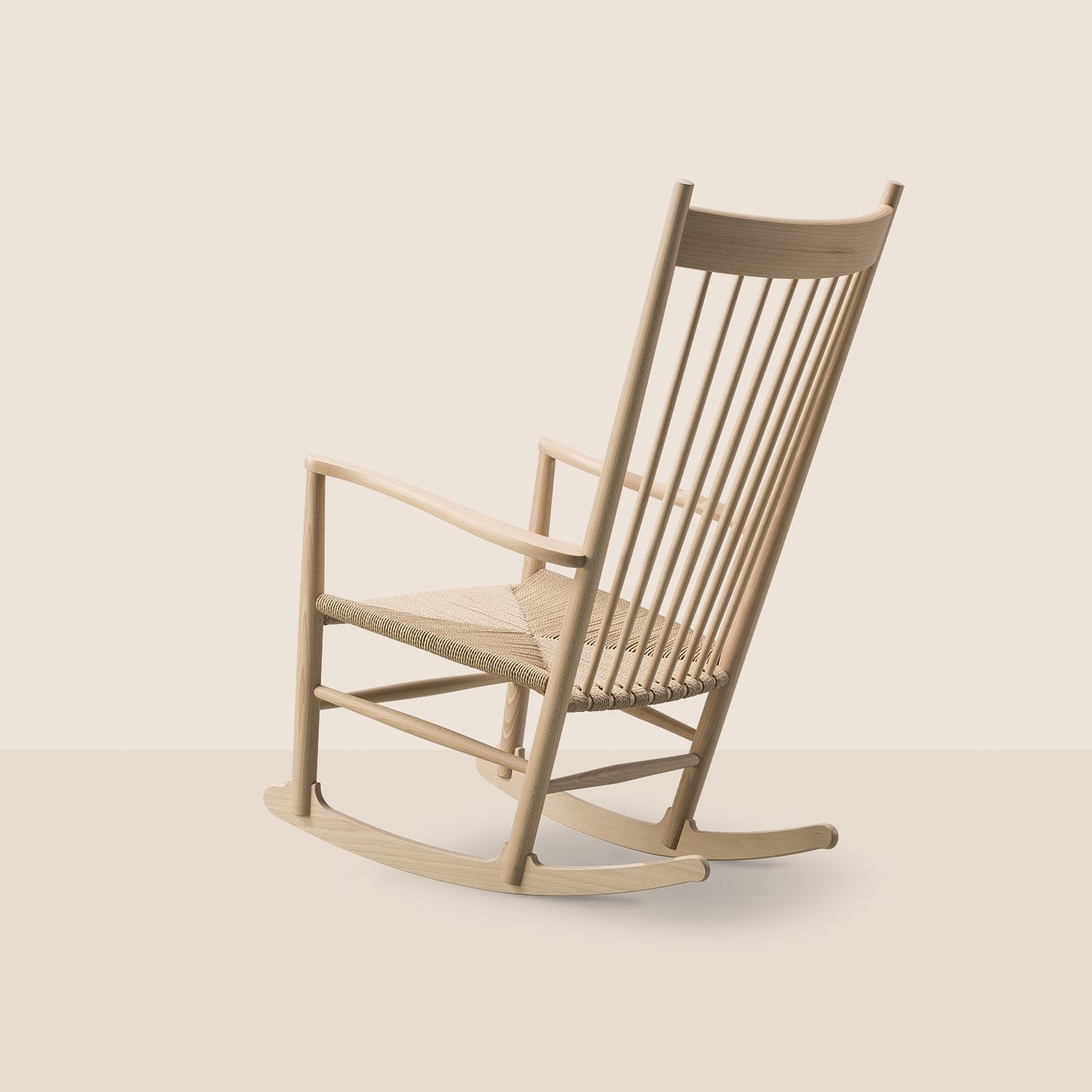 Wegner J16 Rocking Chair